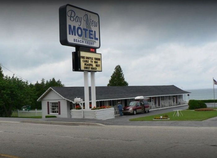 Bayview Motel (Wishing Well Motel) - From Web Listing (newer photo)